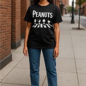 Peanuts Abbey Road graphic tee
